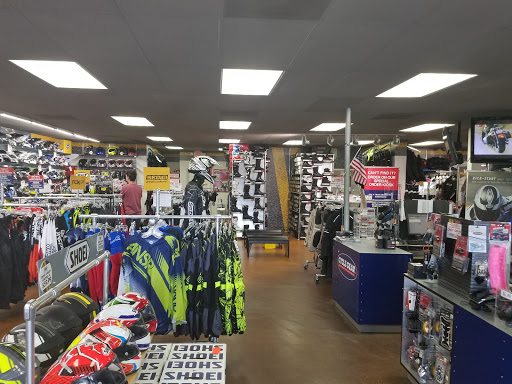 Motorcycle Parts Store «Cycle Gear», reviews and photos, 1765 NE 163rd St, North Miami Beach, FL 33162, USA