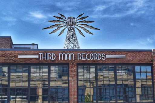 Vintage poster shops in Detroit