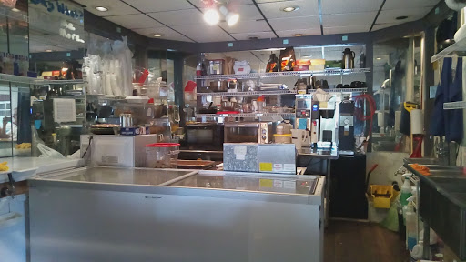 Ice Cream Shop «College Hill Creamery», reviews and photos, 3700 E Douglas Ave #30, Wichita, KS 67208, USA