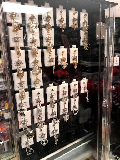 Gift Shop «Gold Stars Gift Store», reviews and photos, 484 Lonsdale Ave, Pawtucket, RI 02860, USA