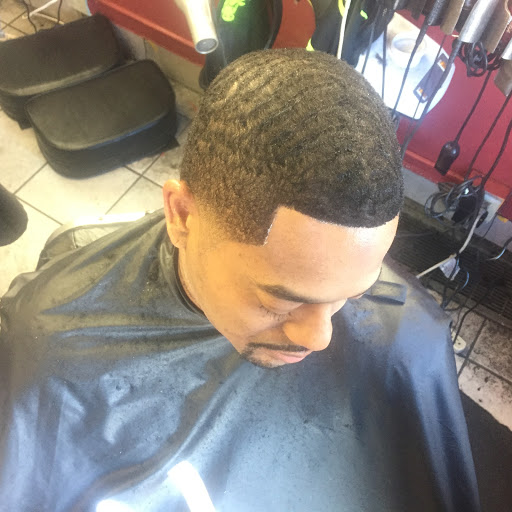 Barber Shop «5 Star Kutz Barbershop & Xpresskutz Mobilebarbertruck», reviews and photos, 3609 Ridge Rd, Lansing, IL 60438, USA