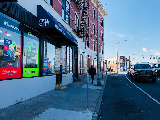 Cell City, 16 Sunrise Hwy, Freeport, NY 11520, USA, 