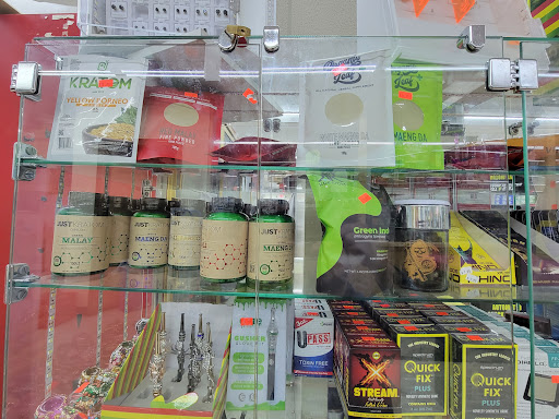 Convenience Store «Convenient Food Mart», reviews and photos, 8703 W Ridge Rd, Elyria, OH 44035, USA