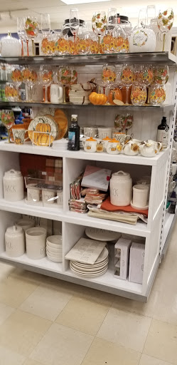 Department Store «Marshalls», reviews and photos, 150 W Foothill Blvd, Upland, CA 91786, USA