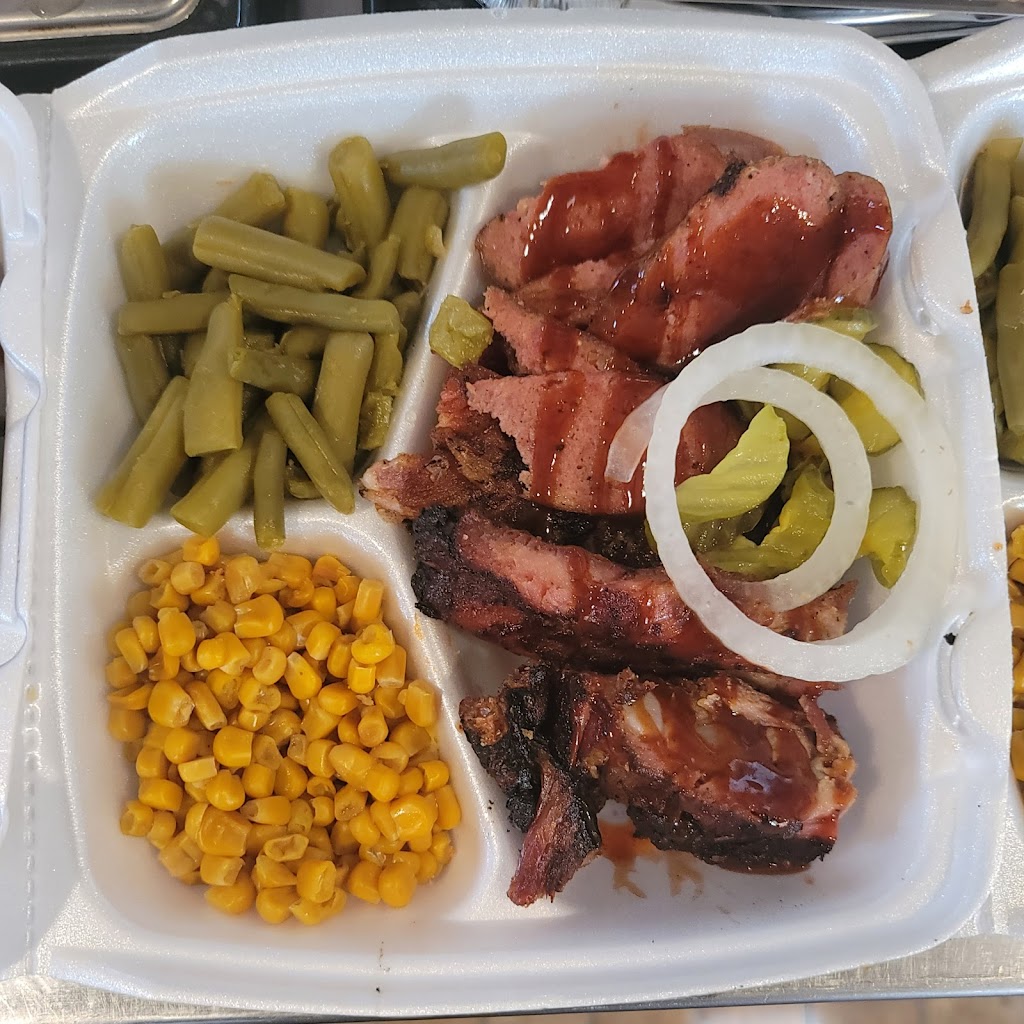 Sumthin Real BBQ 77511