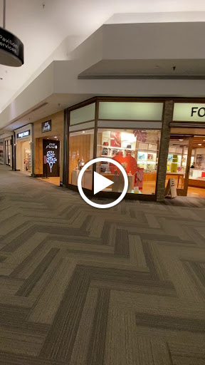 Restaurant «The Cheesecake Factory», reviews and photos, 53 Woodfield Rd, Schaumburg, IL 60173, USA