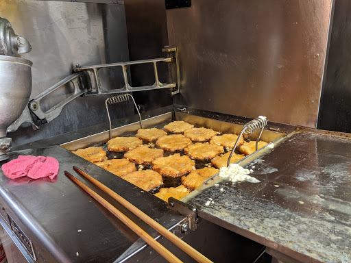 Donut Shop «Happy Donuts», reviews and photos, 3801 24th St, San Francisco, CA 94114, USA