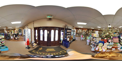 Gordons Drug Store, 2716 Lake St, Lake Charles, LA 70601, USA, 