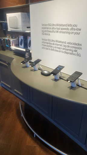 Cell Phone Store «Verizon», reviews and photos, 679 Dawsonville Hwy, Gainesville, GA 30501, USA