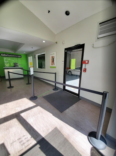 Self-Storage Facility «Tuck-It-Away Self-Storage», reviews and photos, 3240 Bronx Blvd, Bronx, NY 10467, USA