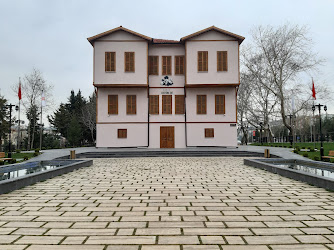 Karesi Atatürk Evi