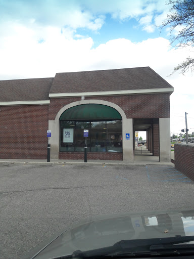 Print Shop «FedEx Office Print & Ship Center», reviews and photos, 33100 Woodward Ave, Birmingham, MI 48009, USA