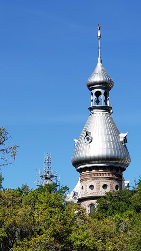 Eye Care Center «Warby Parker at Oxford Exchange», reviews and photos, 420 W Kennedy Blvd, Tampa, FL 33606, USA