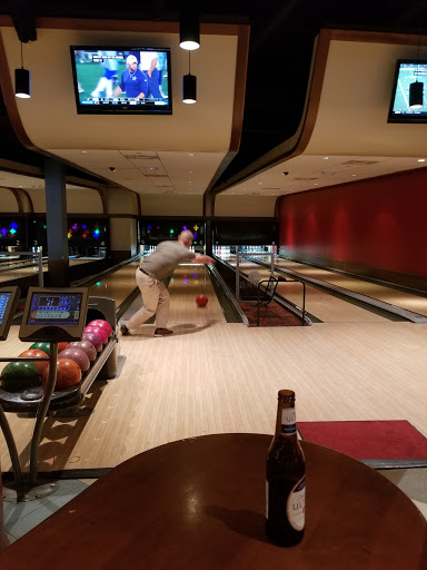 Bowling Alley «Splitsville», reviews and photos, 51 Towne Centre Blvd, Fredericksburg, VA 22407, USA