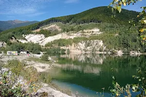 vodná nádrž Krpeľany image