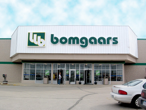 Bomgaars