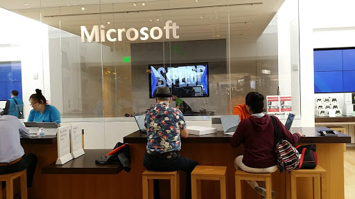 Computer Store «Microsoft Store - Westfield San Francisco Centre», reviews and photos, 845 Market St #257, San Francisco, CA 94103, USA