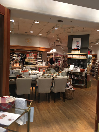 Shopping Mall «CoolSprings Galleria», reviews and photos, 1800 Galleria Blvd, Franklin, TN 37067, USA