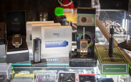 Tobacco Shop «Twisted Smoke Shop (J St)», reviews and photos, 3718 J St, Sacramento, CA 95816, USA