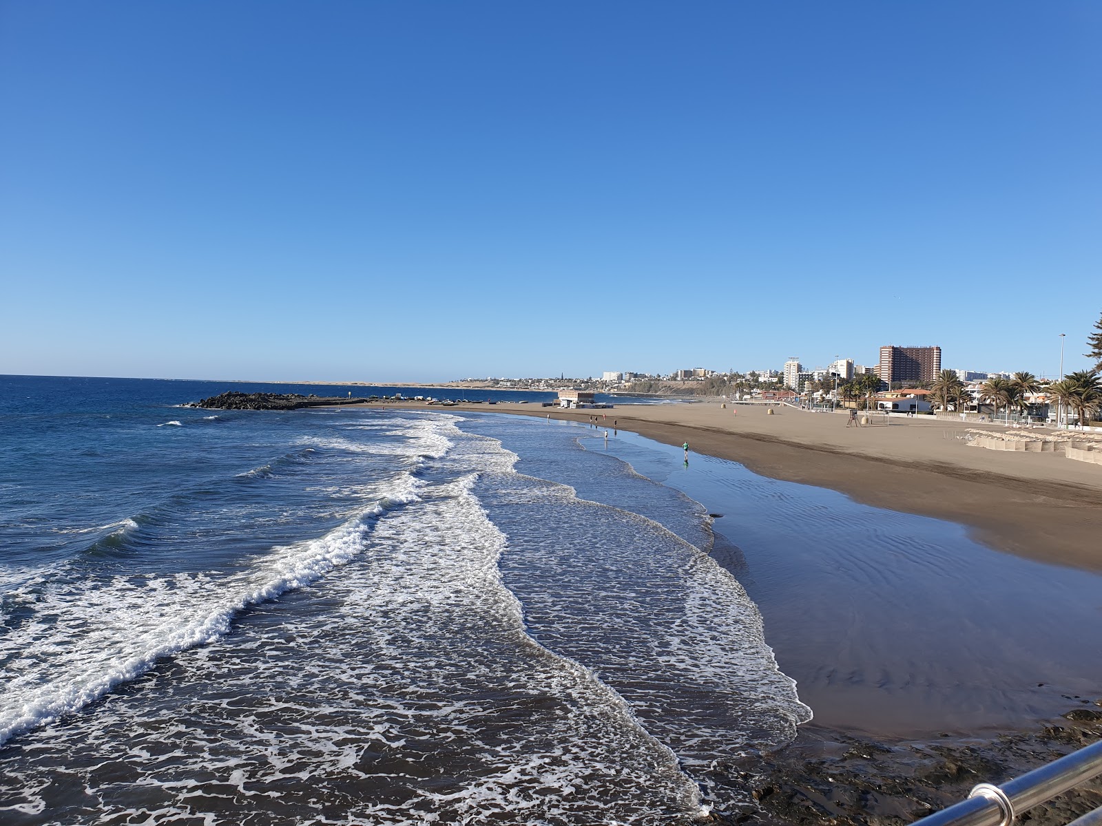 Fotografie cu Playa de las Burras cu plajă spațioasă