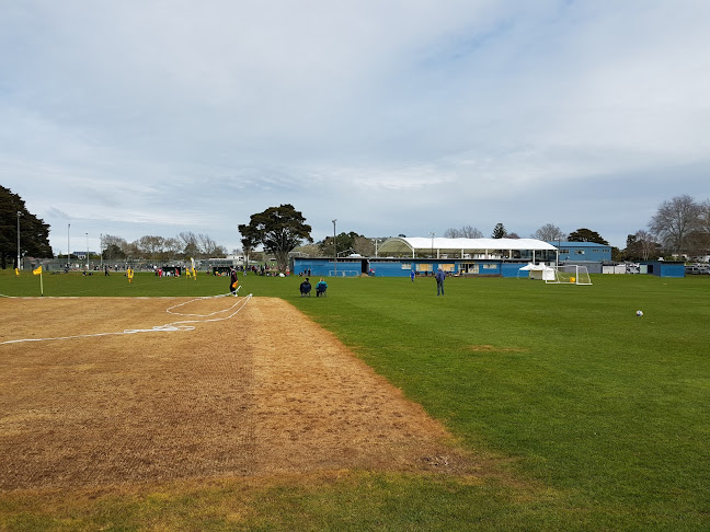Comments and reviews of Pukekohe Netball Courts