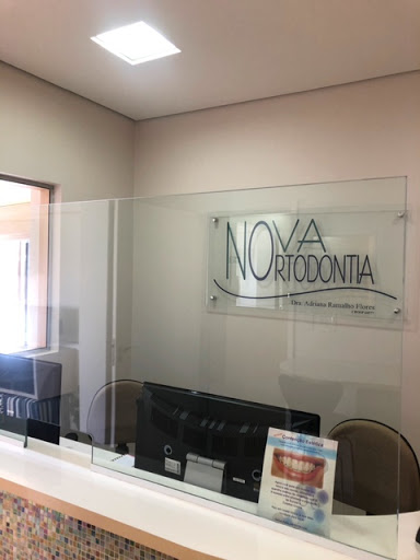 Logo da empresa - CLÍNICA NOVA ORTODONTIA​