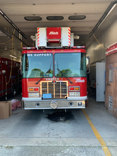 Supermarket «Stop & Shop», reviews and photos, 31 Sparks Ave, Nantucket, MA 02554, USA