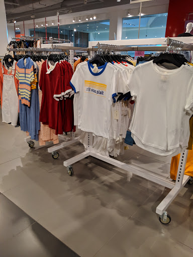 Clothing Store «Forever 21», reviews and photos, 2200 Eastridge Loop #2023, San Jose, CA 95122, USA