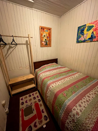 Teléfono de Hostal Playa Brava