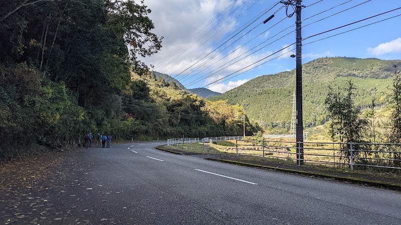 尾鈴山湧水