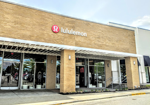 Sportswear Store «lululemon», reviews and photos, 4555 W 119th St, Leawood, KS 66209, USA