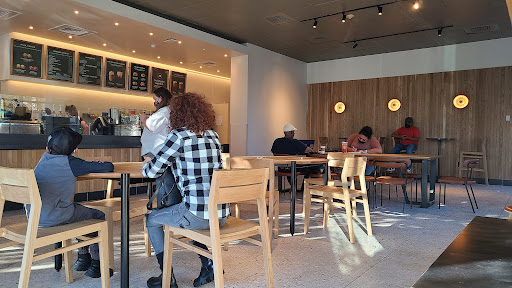 Shopping Mall «Bayfair Center», reviews and photos, 15555 E 14th St, San Leandro, CA 94578, USA