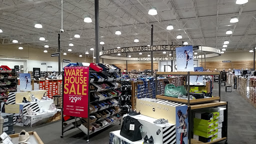 Shoe Store «DSW Designer Shoe Warehouse», reviews and photos, 3333 Preston Rd, Frisco, TX 75034, USA