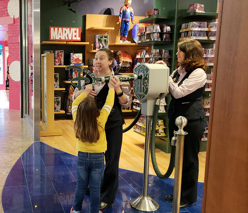 Toy Store «Disney Store», reviews and photos, 500 W Farms Mall, Farmington, CT 06032, USA