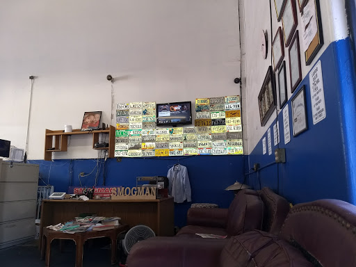 Auto Body Shop «Eckles Auto Body», reviews and photos, 11630 Whittier Blvd, Whittier, CA 90601, USA