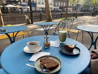 Café du Café ONI Coffee Shop à Paris - n°10