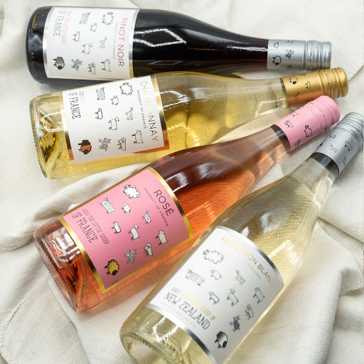 Liquor Store «Bottles Fine Wine», reviews and photos, 141 Pitman St, Providence, RI 02906, USA