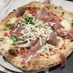 Photo n°3 de l'avis de Ohad.e fait le 06/04/2024 à 06:54 sur le  Pizzeria Antonio Sorbillo à Naples