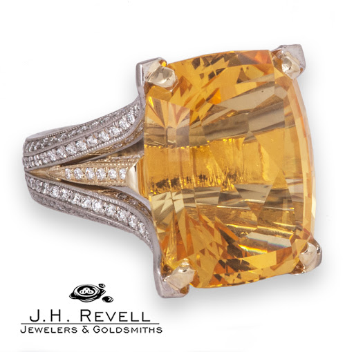 Jewelry Store «Revell Jewelers», reviews and photos, 904 Middle Rd, Bettendorf, IA 52722, USA