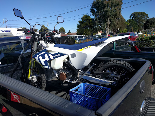 Motorcycle Dealer «Moore And Sons Motorcyles», reviews and photos, 21431 E Cliff Dr, Santa Cruz, CA 95062, USA