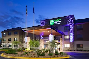 Holiday Inn Express Hotel & Suites Minneapolis-Golden Valley image