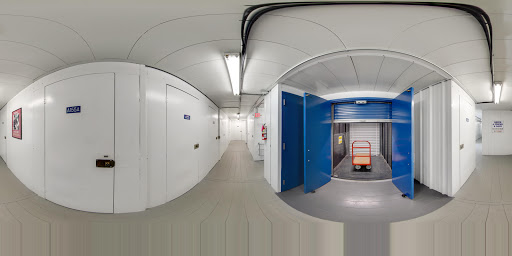 Self-Storage Facility «US Storage Centers», reviews and photos, 130 Brady Ave, Hawthorne, NY 10532, USA