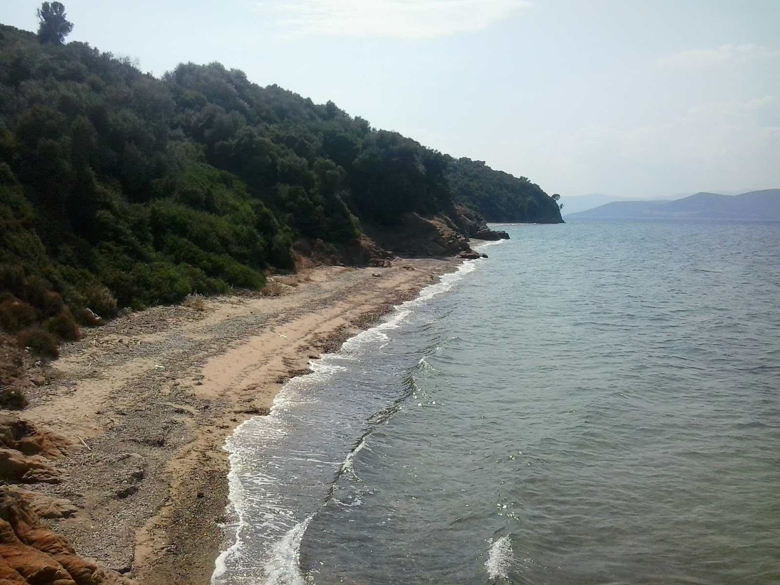 Foto av Agiokampos 2 beach med ljus sand yta