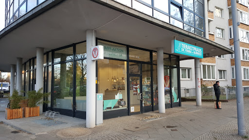 Tierarztpraxis Dr. Fenina + Burwieck unter Berlin, 