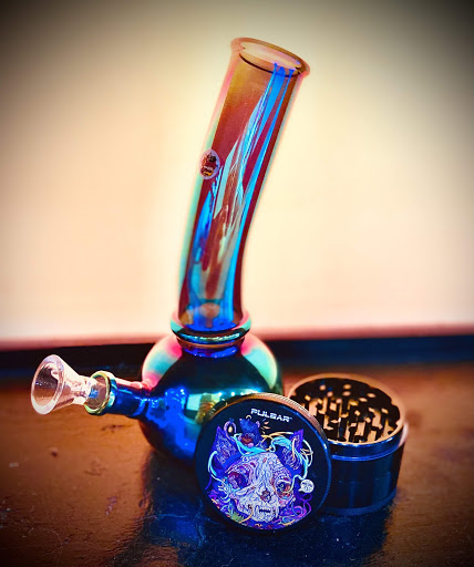 Tobacco Shop «Glassworx of Tulsa Head Shop», reviews and photos, 6529 E 51st St, Tulsa, OK 74145, USA