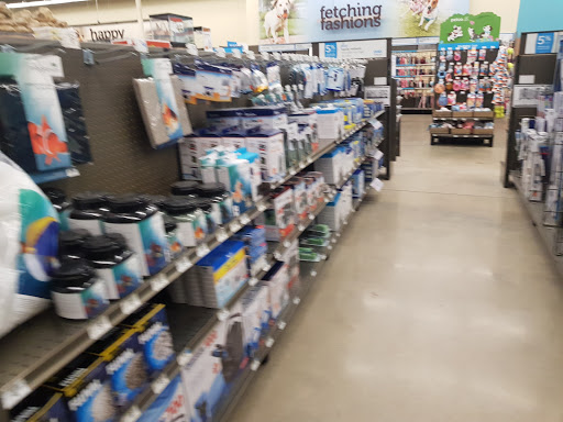 Pet Supply Store «Petco Animal Supplies», reviews and photos, 7400 Rivers Ave z, North Charleston, SC 29406, USA