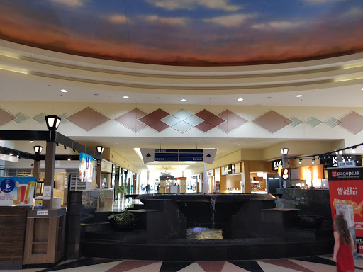 Shopping Mall «Chapel Hill Mall», reviews and photos, 2000 Brittain Rd, Akron, OH 44310, USA