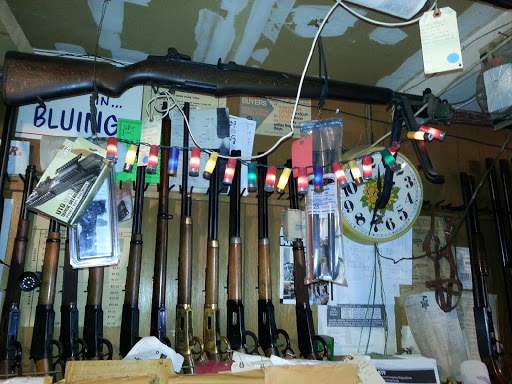 Gun Shop «Butter-nut Sport Shop», reviews and photos, 1103 Lodi St, Syracuse, NY 13203, USA