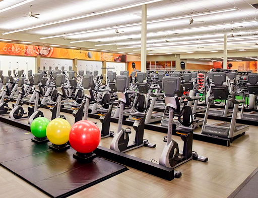 Gym «LA Fitness», reviews and photos, 5320 E Bay Dr, Clearwater, FL 33764, USA