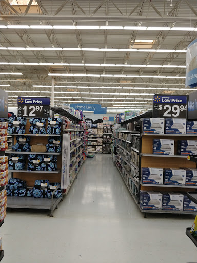 Shopping Mall «Watchung Square Mall», reviews and photos, 1515 US-22, Watchung, NJ 07069, USA